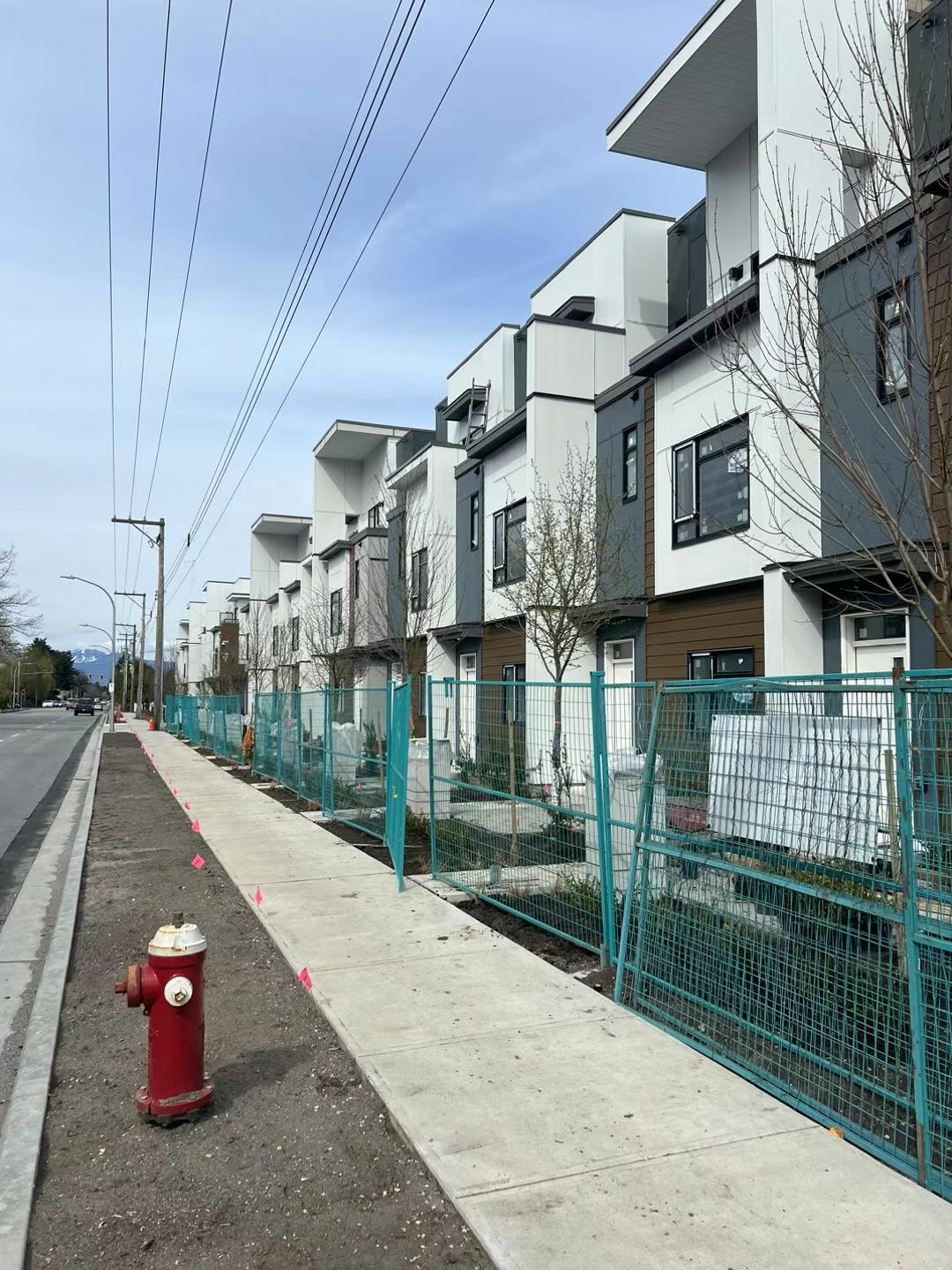 Town house project photo 1